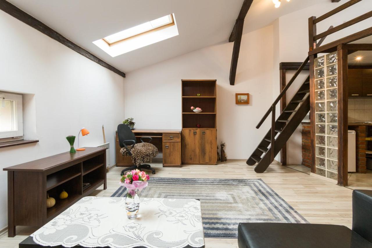 Gorgeous Loft In Perfect Location! Apartment Красков Екстериор снимка